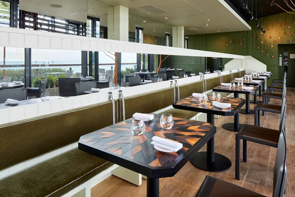 Lan y Môr Restaurant Saundersfoot restaurant in Glandwr