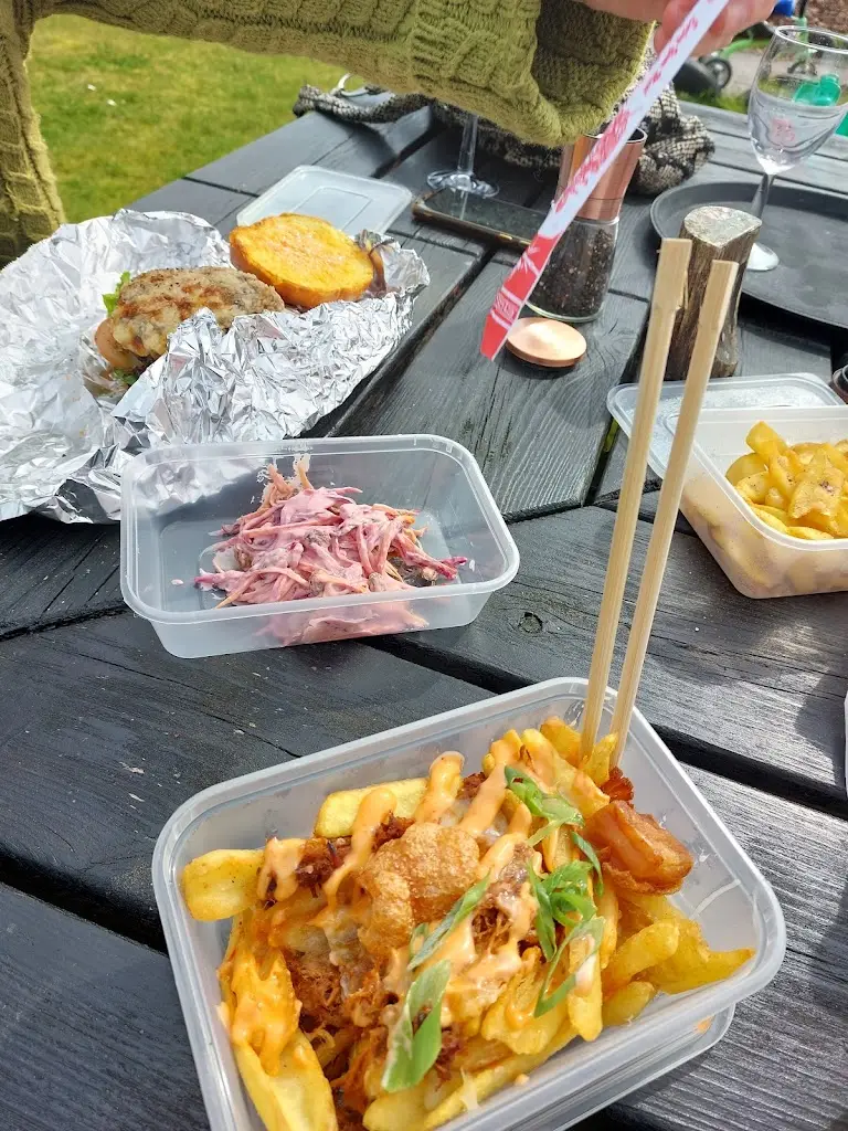 Menu_Lokky's_Glandwr_image_6