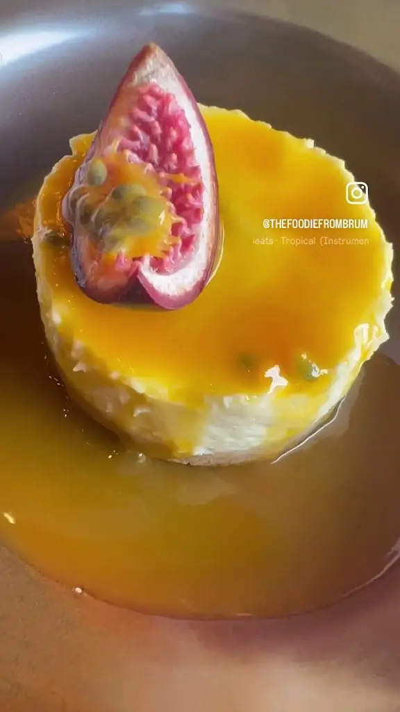 Lil' Afrikana Restaurant Aldridge_Aldridge_slider_image_2