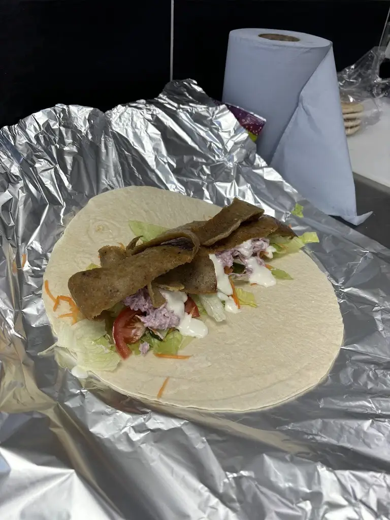 Menu_Gilfach’s Top Chippy & Cafe_Gilfach Goch_image_4