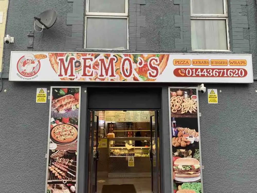 Memos Kebab And Pizza House restaurant in Gilfach Goch