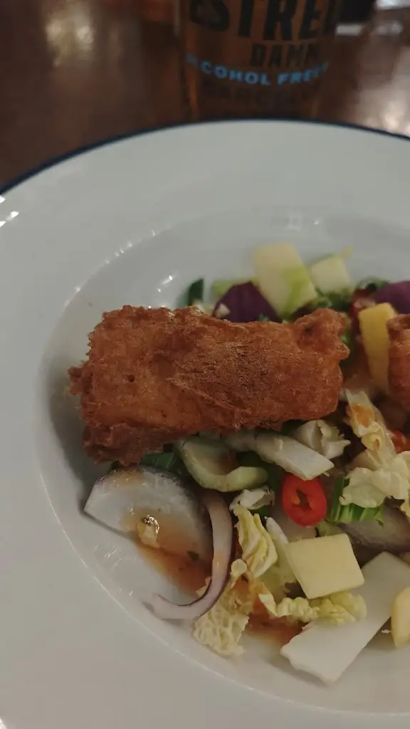 Vera Yarmak_The Pant-yr-Ochain_Gresford_review