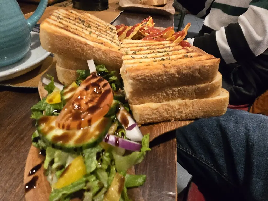 Menu_Y Gwyllt Snowdonia_Harlech_image_9