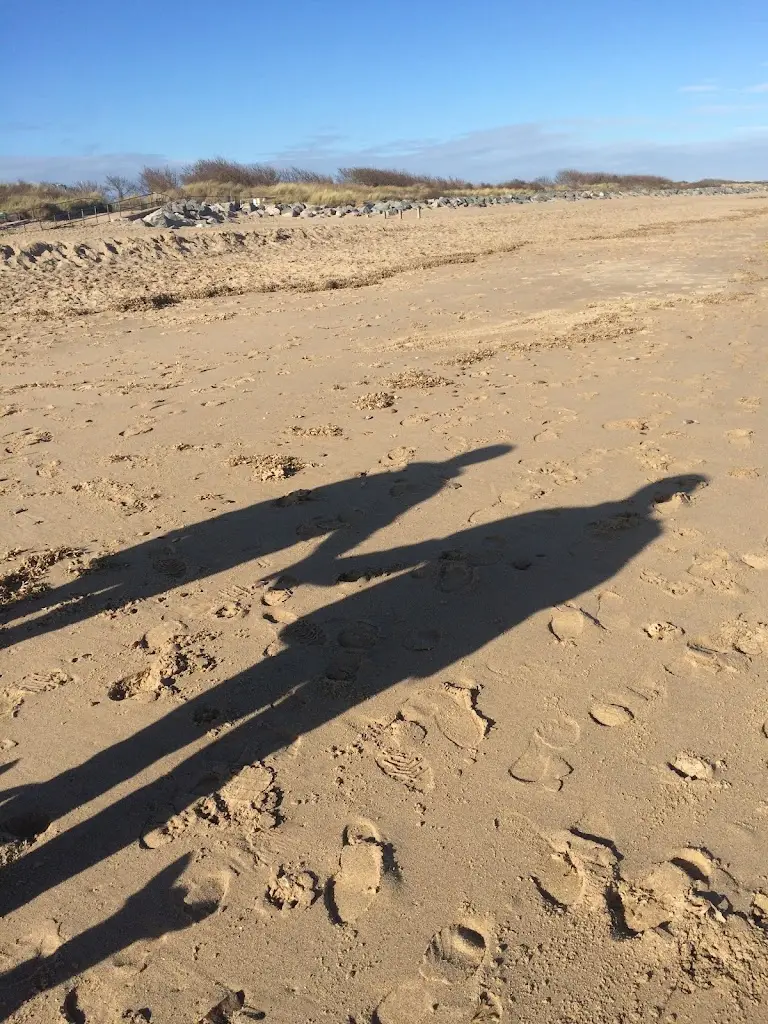 Tom_Harlech Beach_Harlech_review