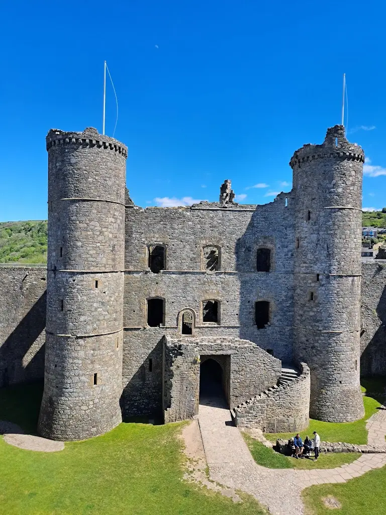 Castell Harlech restaurant in Harlech