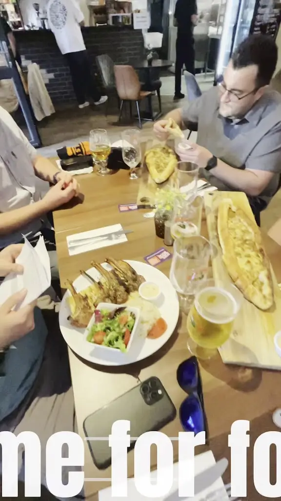 Lezzet Authentic Restaurant_Grovesend_slider_image_2