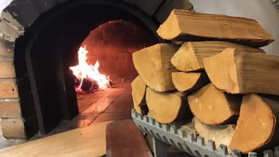 Lezzet Authentic Restaurant_Grovesend_slider_image_3