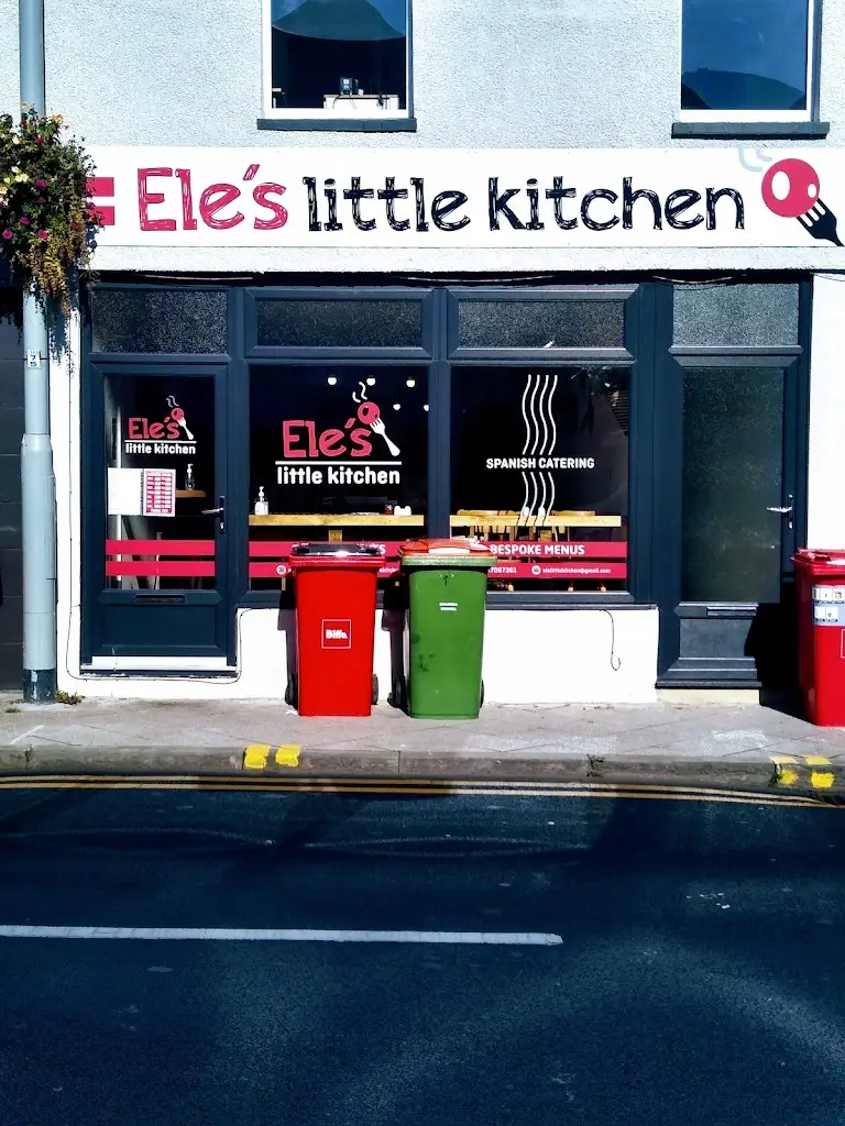 Ele's Little Kitchen restaurante en Grovesend
