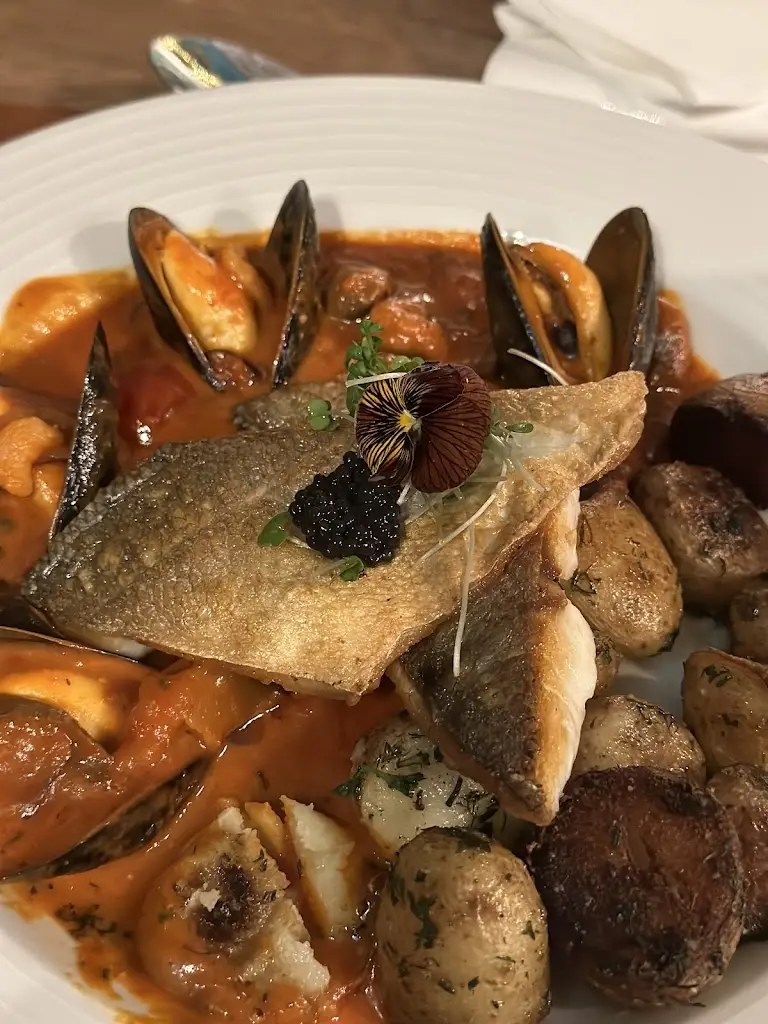 Callatis_Grovesend_slider_image_3