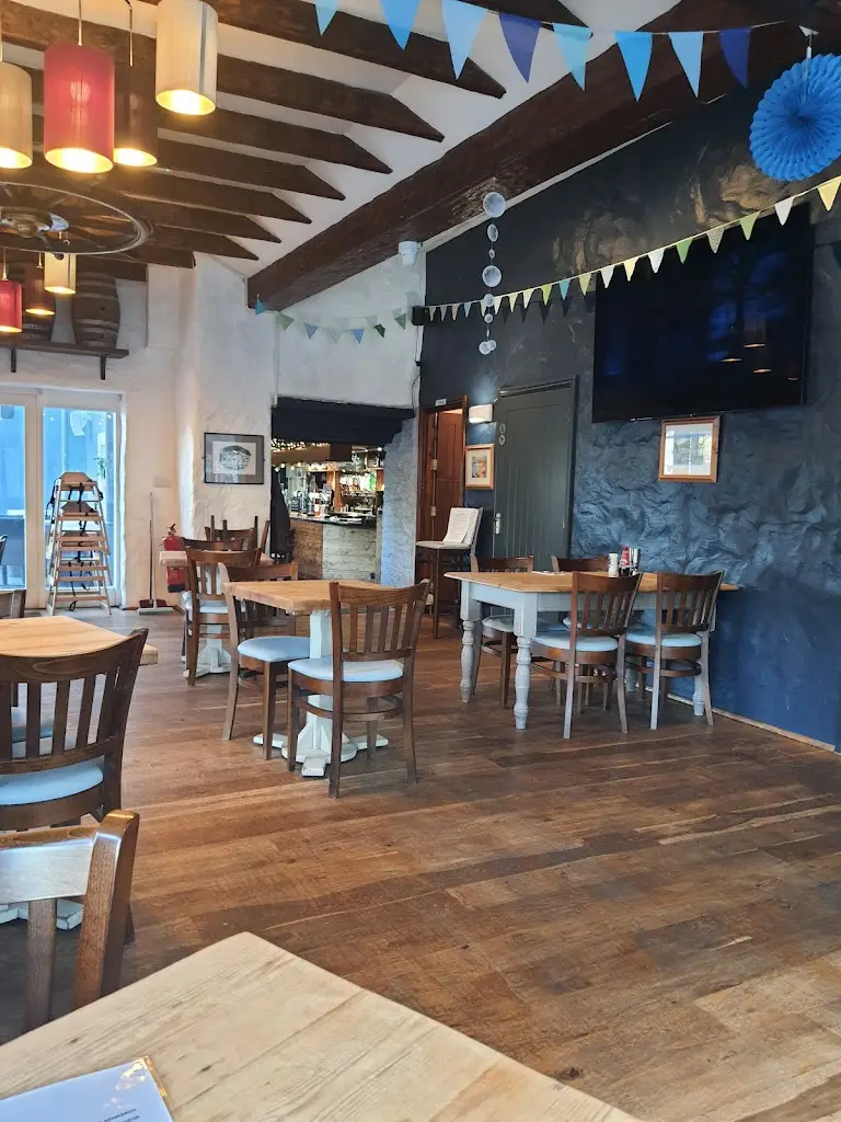 The Bristol Trader_Haverfordwest_slider_image_2