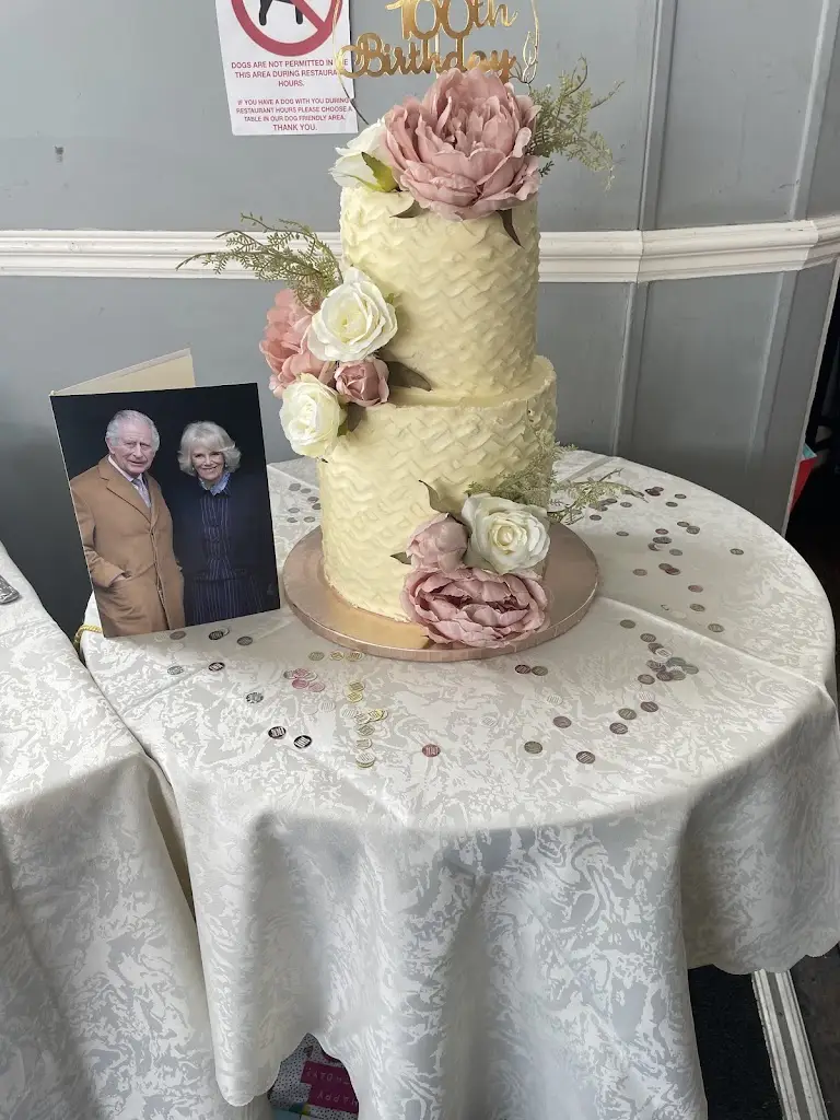 Menu_Christies Wine Bar & Bistro_Birchington-on-Sea_immagine_8