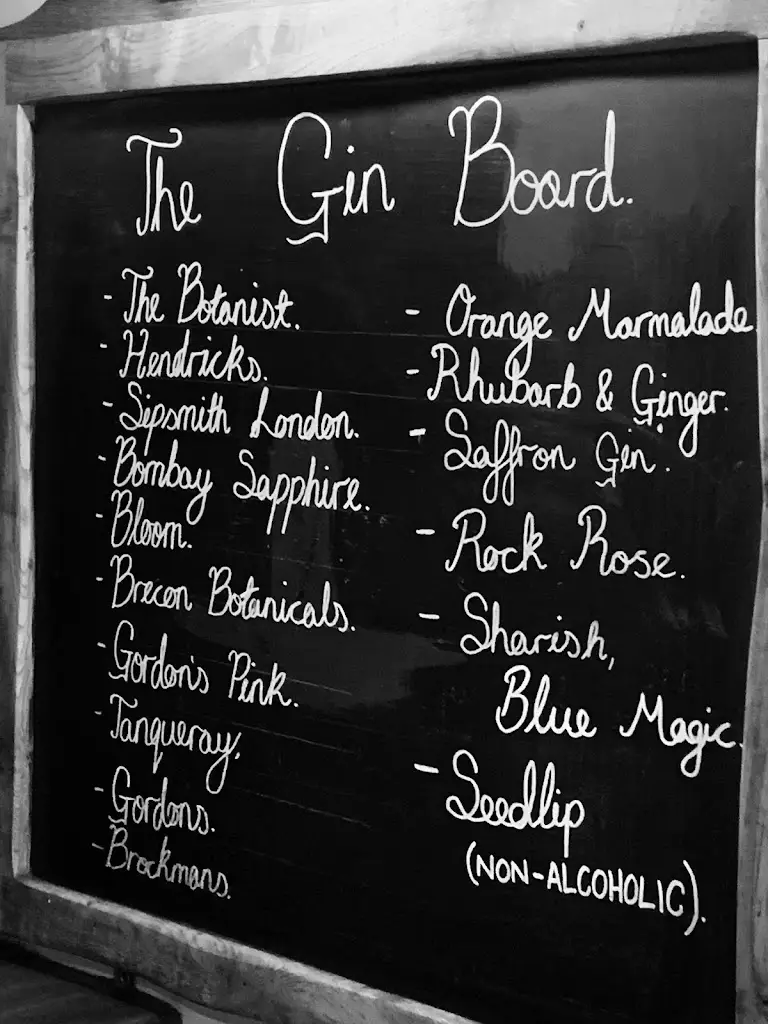 Menu_Tremfan Hall_Gwynedd_image_1