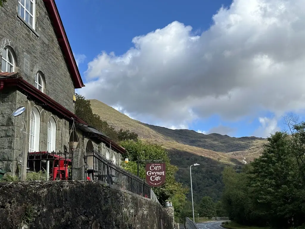 Colin Durrant_Caffi Gwynant_Gwynedd_review