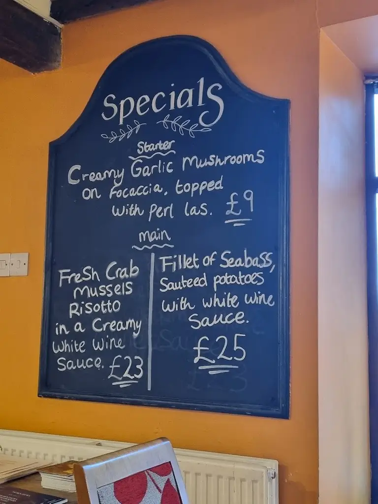 Menu_Yr Hen Fecws Restaurant and B&B_Gwynedd_image_4