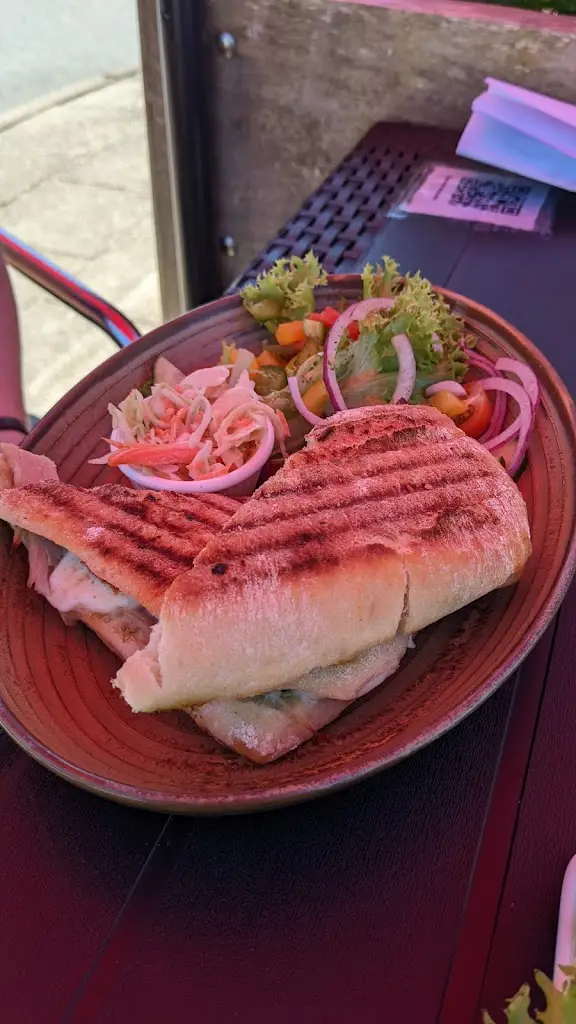 Menu_Tir a Môr_Gwynedd_image_6