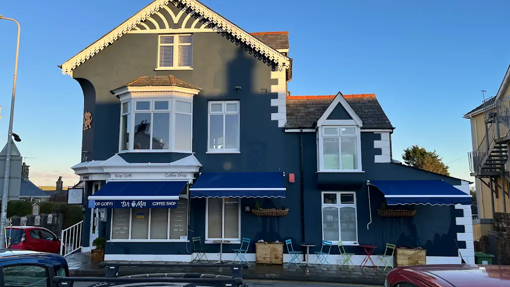 Tir a Môr_Gwynedd_slider_image_3