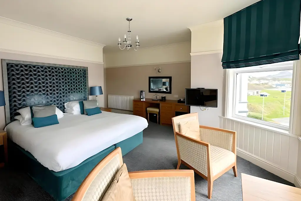 Caerwylan Hotel & Tonnau Restaurant_Gwynedd_slider_image_3