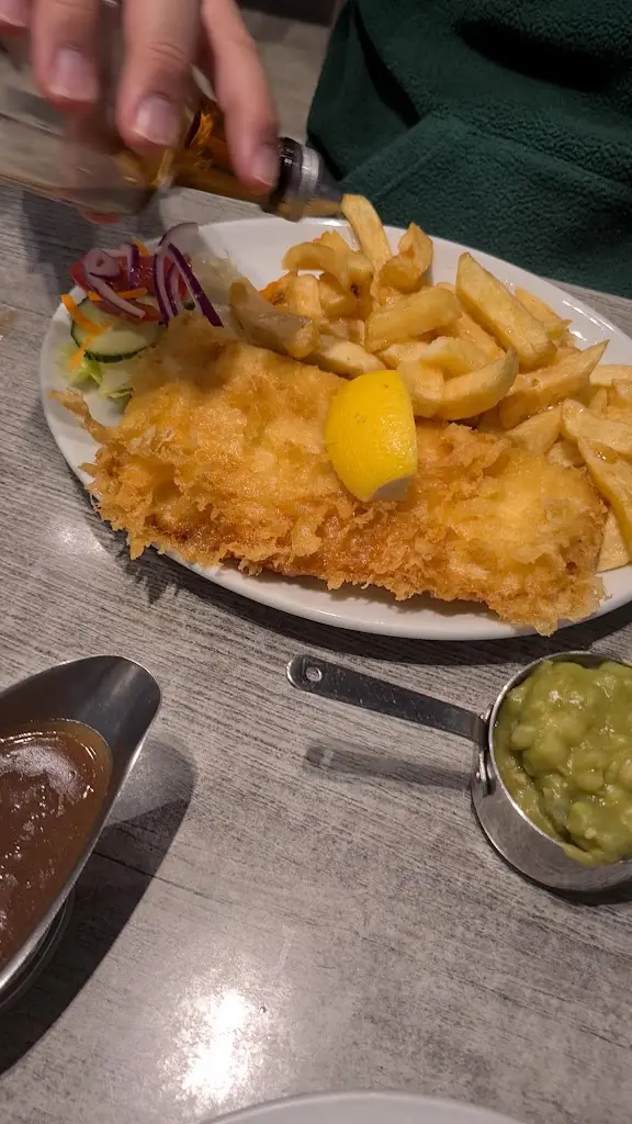 Roma 2000_Gorseinon_slider_image_2