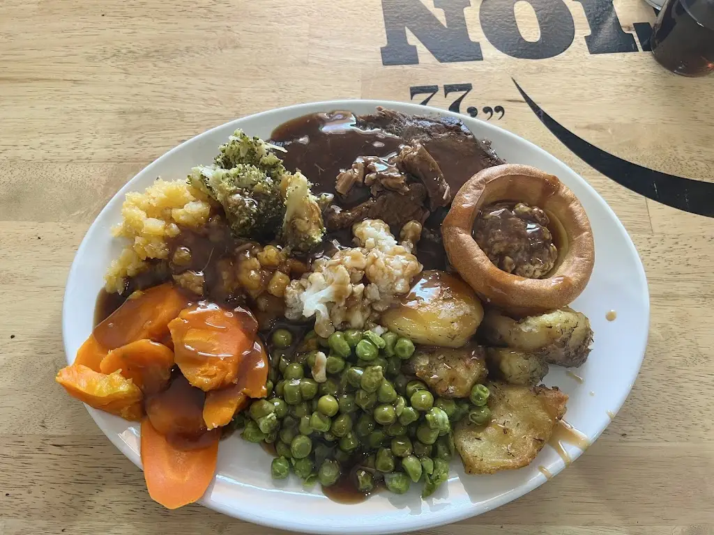 Jonathan Griffiths_Junction Bar & Kitchen_Gorseinon_review