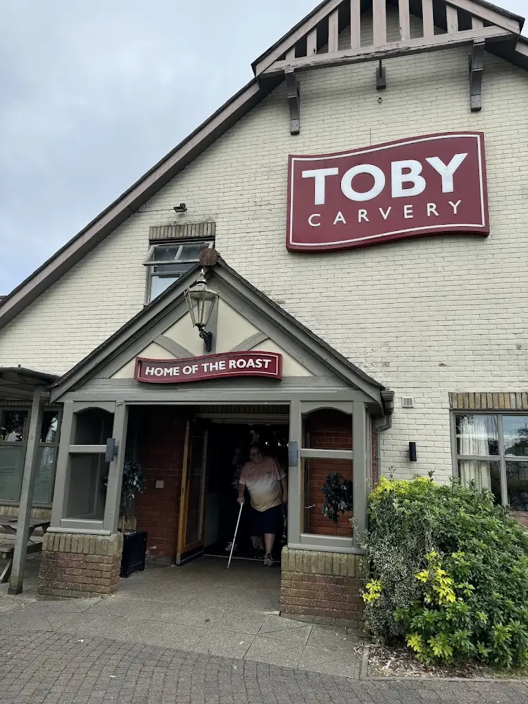 Toby Carvery Cockleshell_Gorseinon_slider_image_3