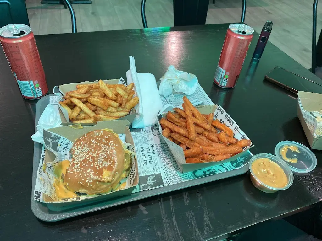 Madbuns Gorseinon_Gorseinon_slider_image_3