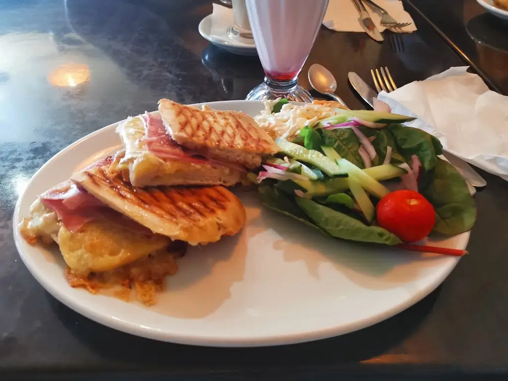 Menu_Harbour Bakery Driftwood Cafe_Birchington-on-Sea_image_5