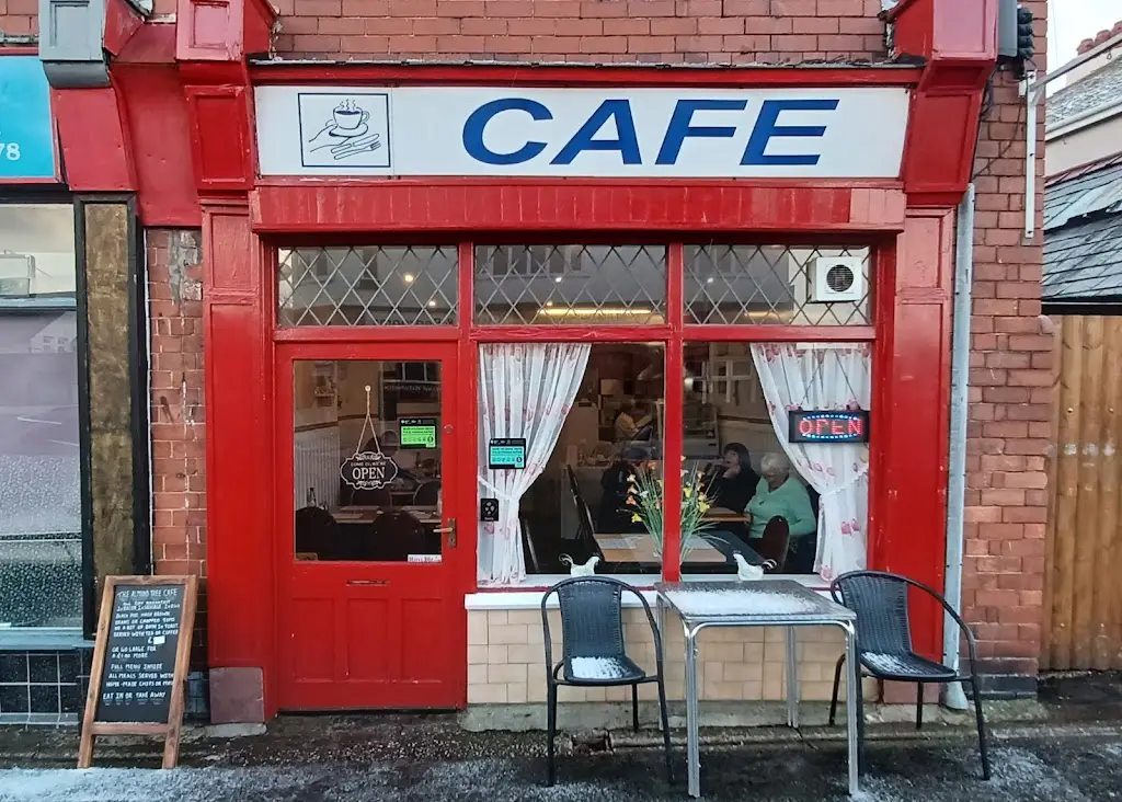 Almond Tree Cafe restaurante en Gronant