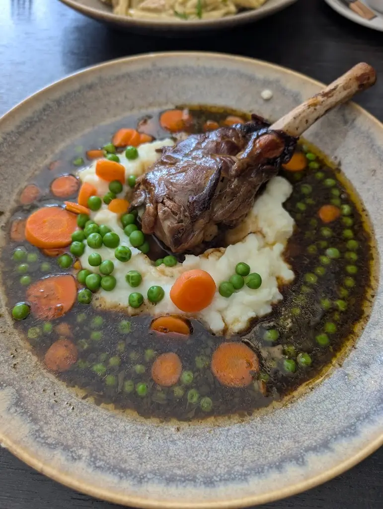 Matt Foster_Four Seasons café and bistro_Gronant_review