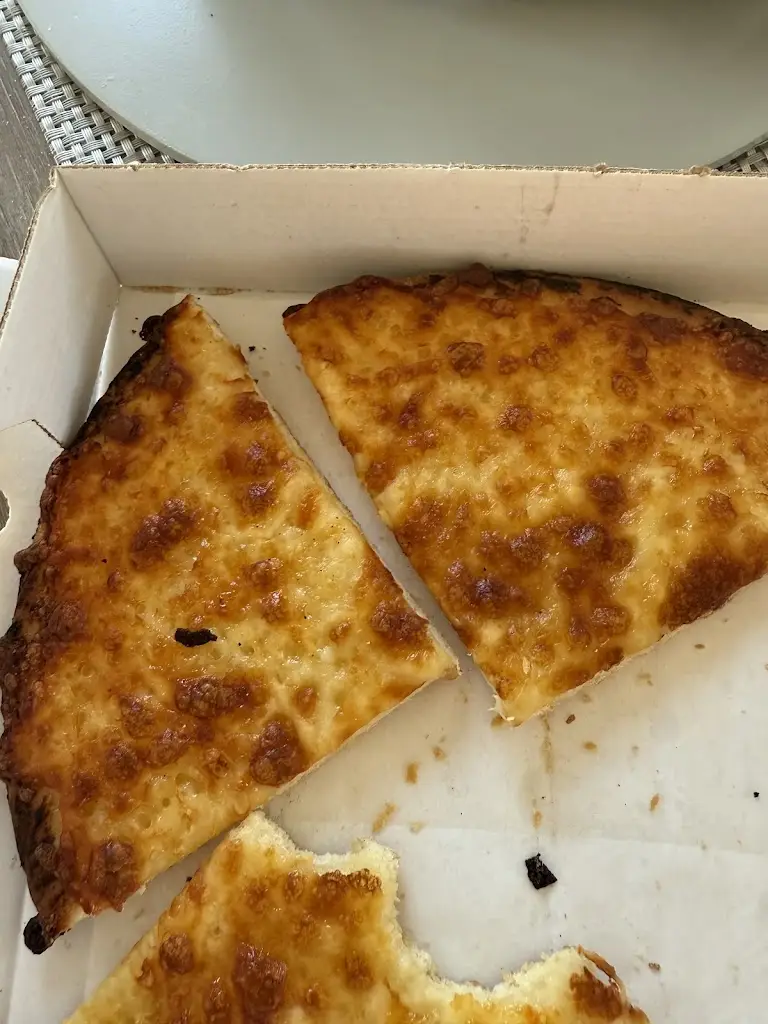 julie byrne_Sunny Sands Caravan Park Chip Shop_Gronant_review