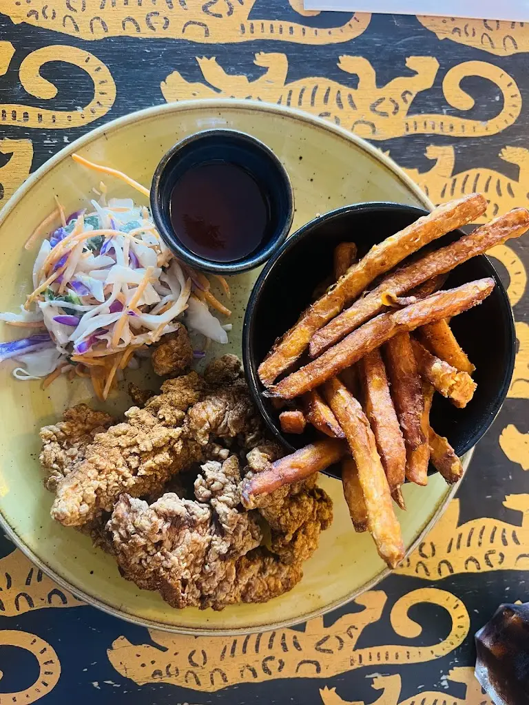 Theodora_Torello Lounge_Gronant_reseña