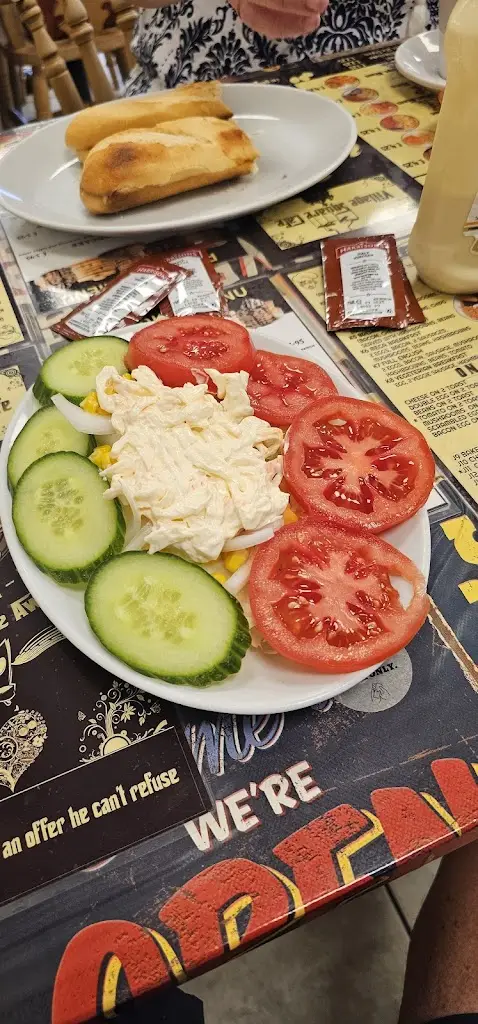 Glyn Pettit_Village Square Cafe_Birchington-on-Sea_review