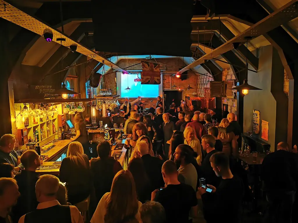 Archies Bar_Gronant_slider_image_3