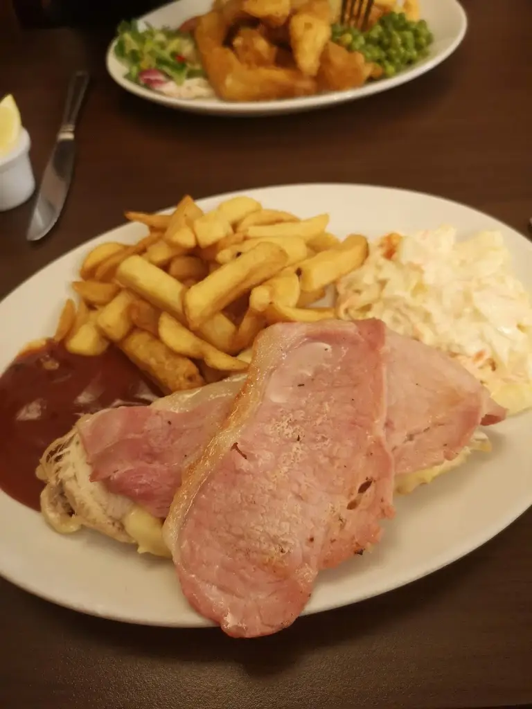 Menu_Wingfield Hotel LTD_Llanbradach_image_6