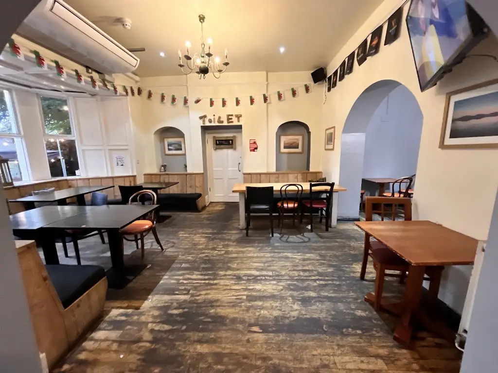 The Heights_Llanberis_slider_image_1