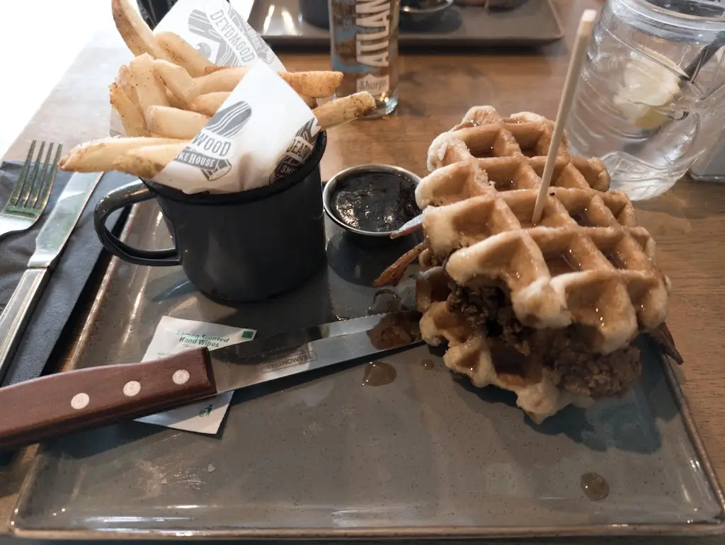 Menu_Deadwood Smokehouse Mold_Leeswood_image_6