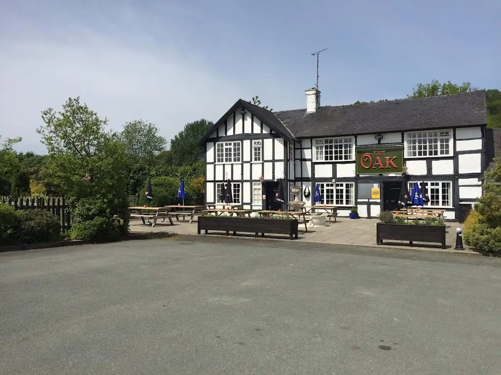 The Oak Inn_Guilsfield_slider_image_3