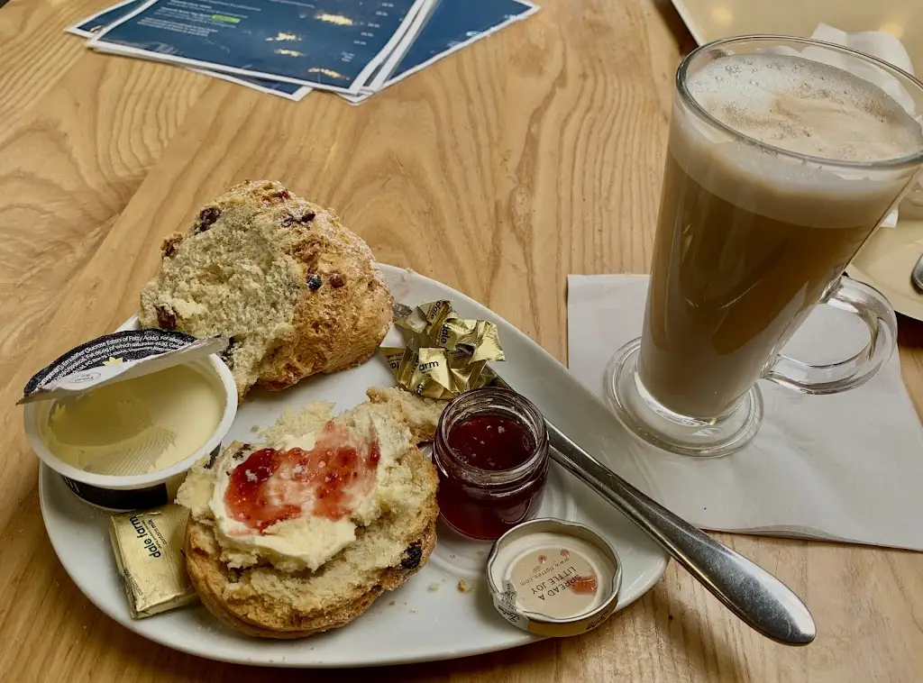 David Richards_Howards Restaurant & Cafe_Guilsfield_review