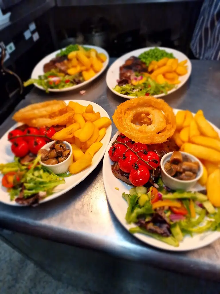 Menu_The Green Dragon Inn & Kitchen_Guilsfield_image_8