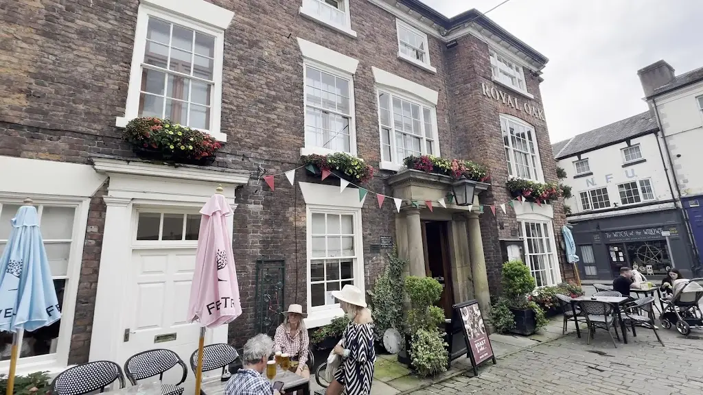 The Royal Oak Hotel_Guilsfield_slider_image_2