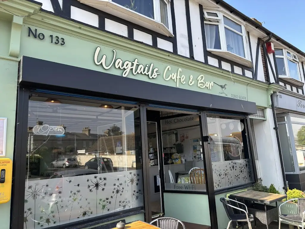 Wagtails Cafe and Bar_Birchington-on-Sea_slider_image_1