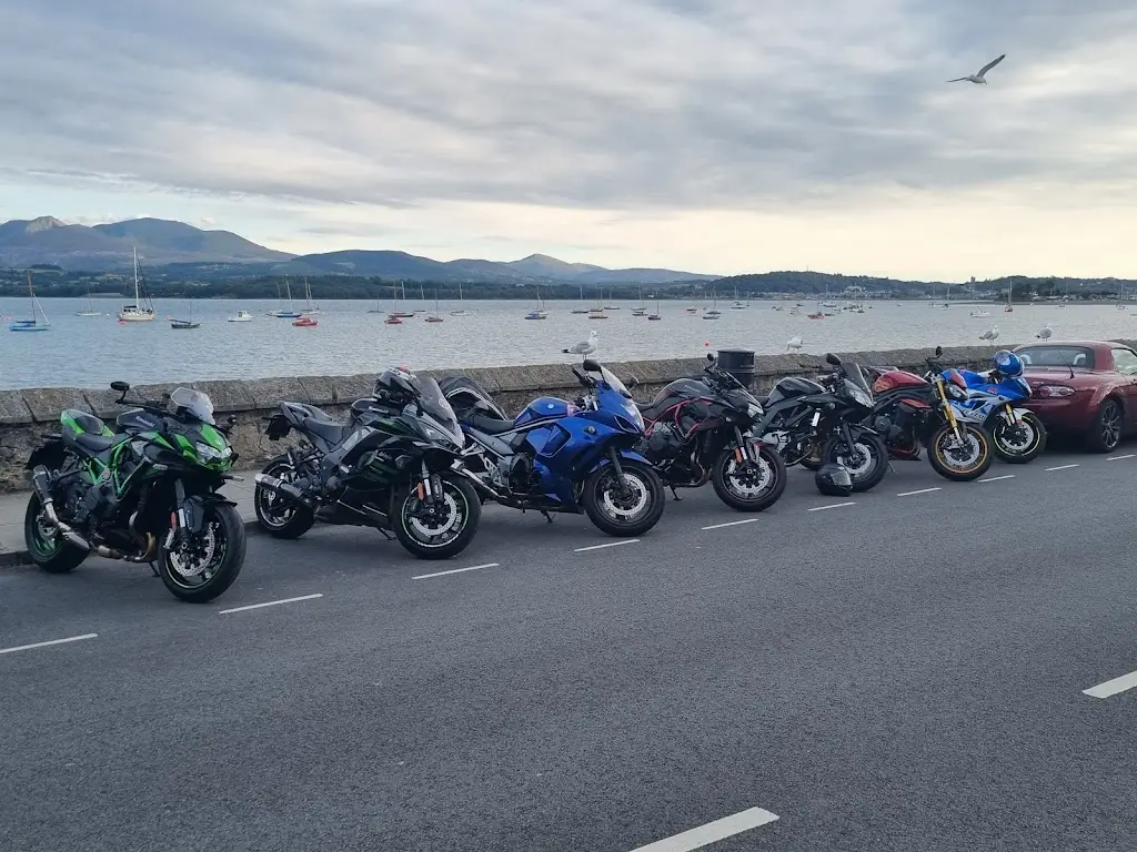 David Parkinson_The Bull Inn_Llanerchymedd_review