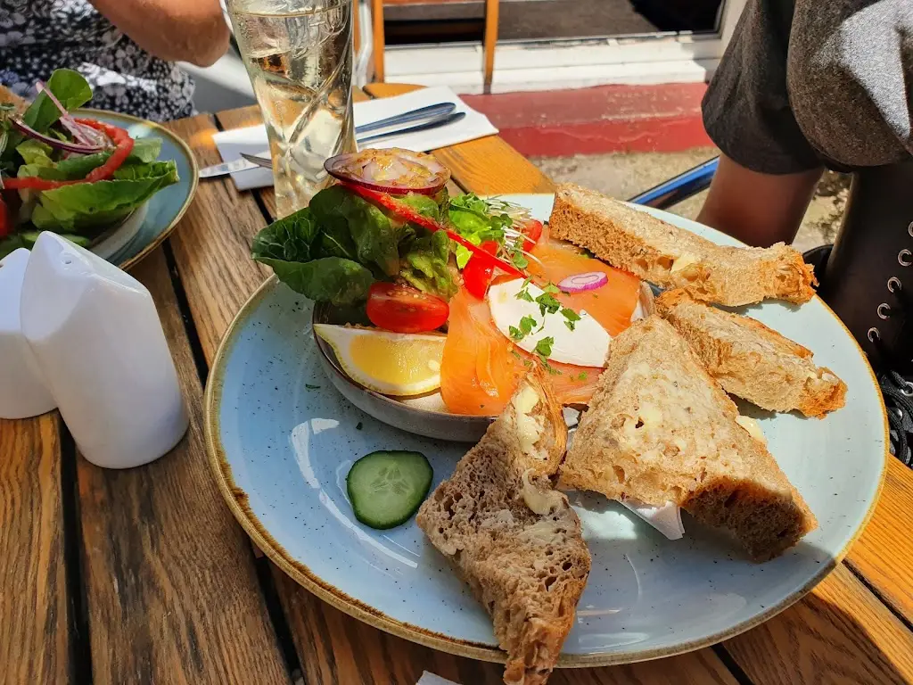 The Parlour_Birchington-on-Sea_slider_image_3