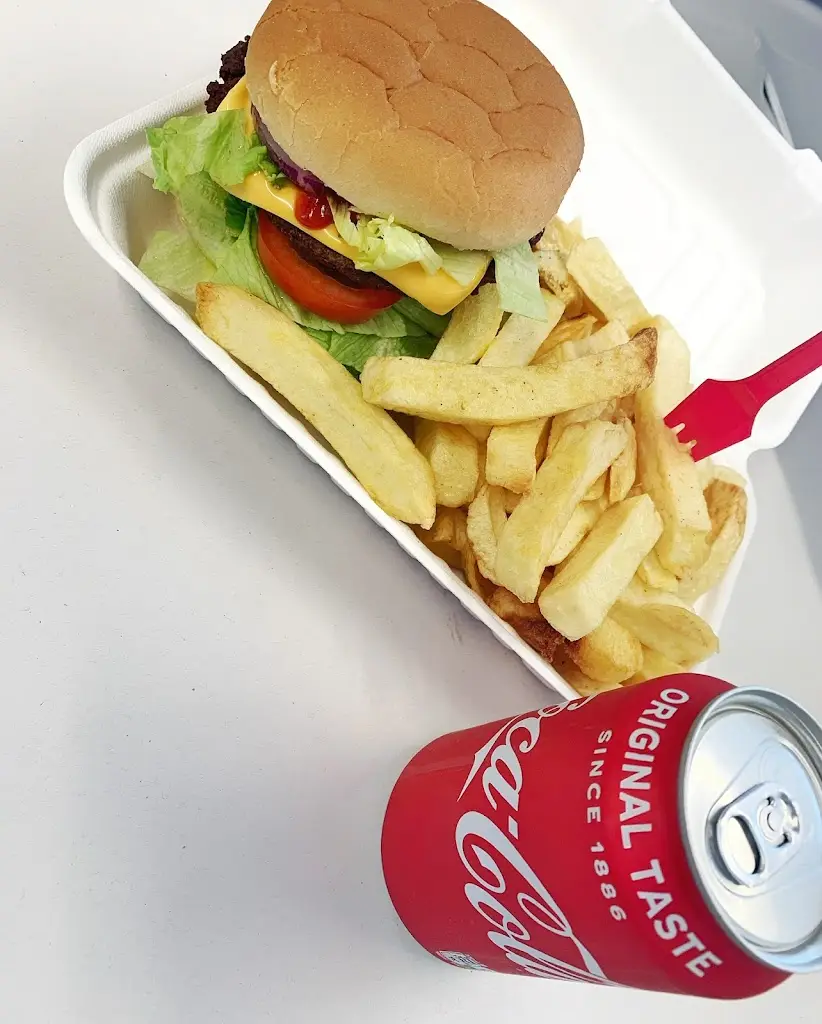 Menu_The Red Dragon_Llanerchymedd_image_4