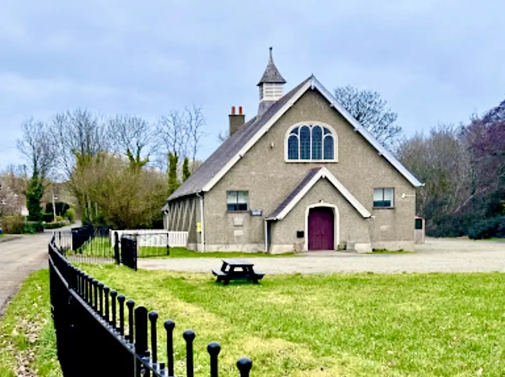 Christopher Molitisante_Llangoed Village Hall LL58 8NY_Llangoed_review