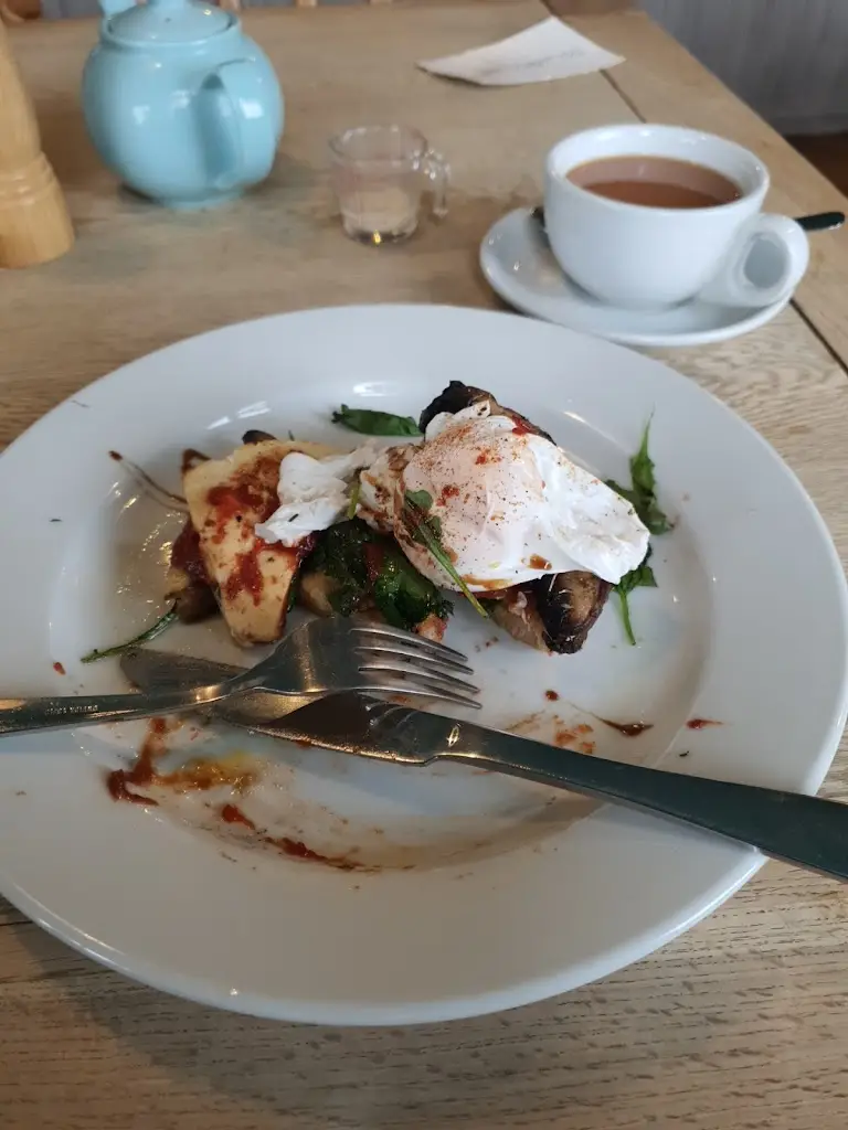 Gayle F Palmer_Seagrass_Llanfairfechan_review