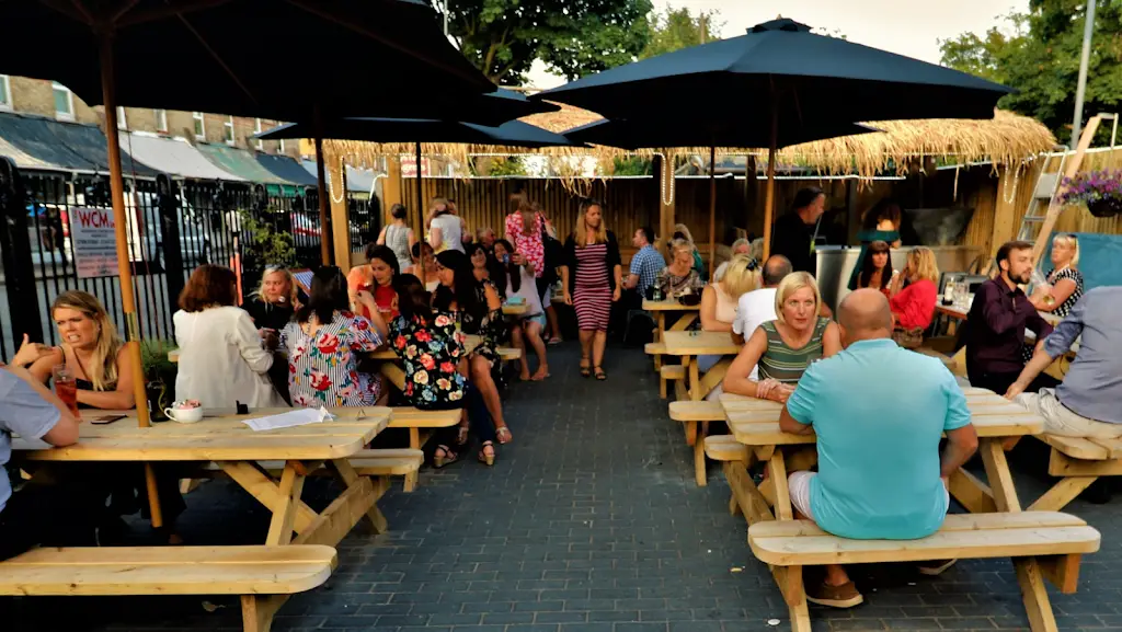 Paul's Bar & Bistro_Birchington-on-Sea_slider_image_3