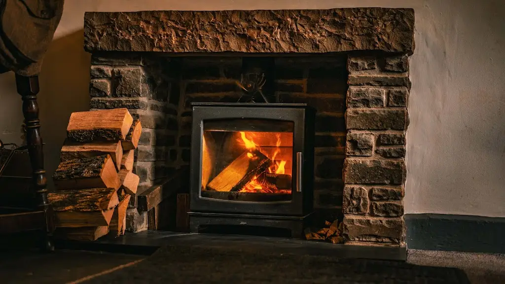 The Red Lion_Llangynidr_slider_image_3