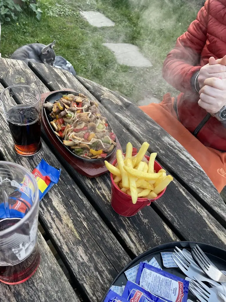 Menu_The Old New Inn_Llanfyllin_image_7