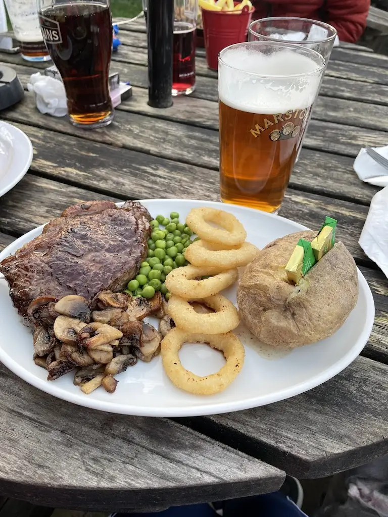 Menu_The Old New Inn_Llanfyllin_image_9