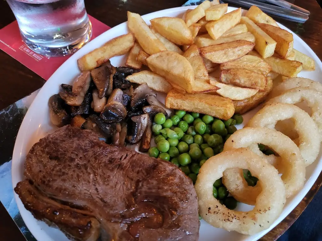 Ste_The Old New Inn_Llanfyllin_review